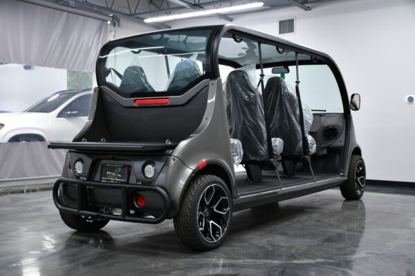 2024 GEM E6 CRU CAR - Image 4